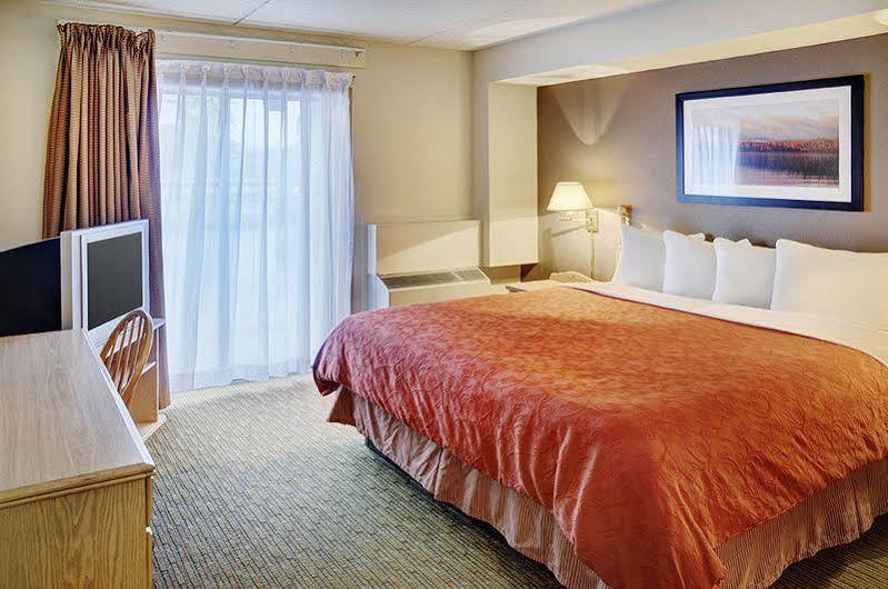 Thompson'S Best Value Inn & Suites 외부 사진